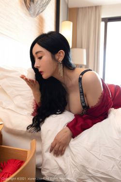 人间水蜜桃三女一男网名