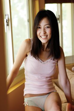 叶子楣女机器人