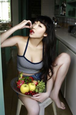 花落宫廷错流年